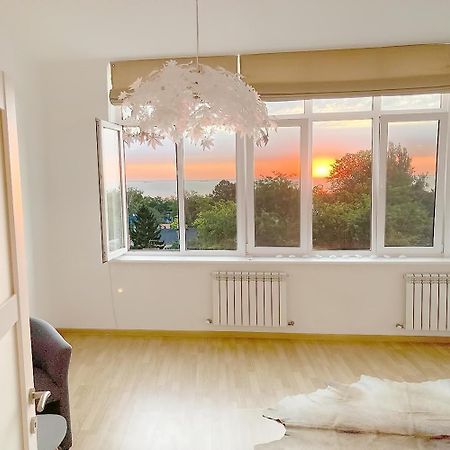 Апартаменти Sterna Sea View - Французский бульвар Одеса Екстер'єр фото